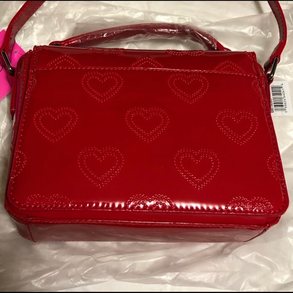 GIFTED - Picture 3 of 6